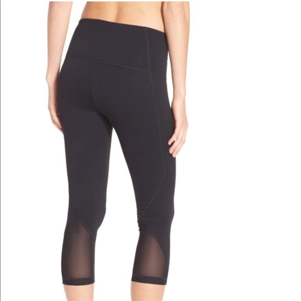 Zella Hatha High Waist Crop Legging (Small)